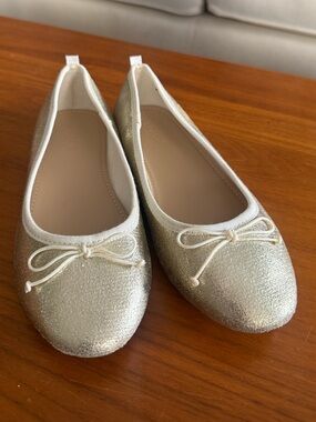 J.Crew Girls Gold Metallic Ballet Flats | size 3